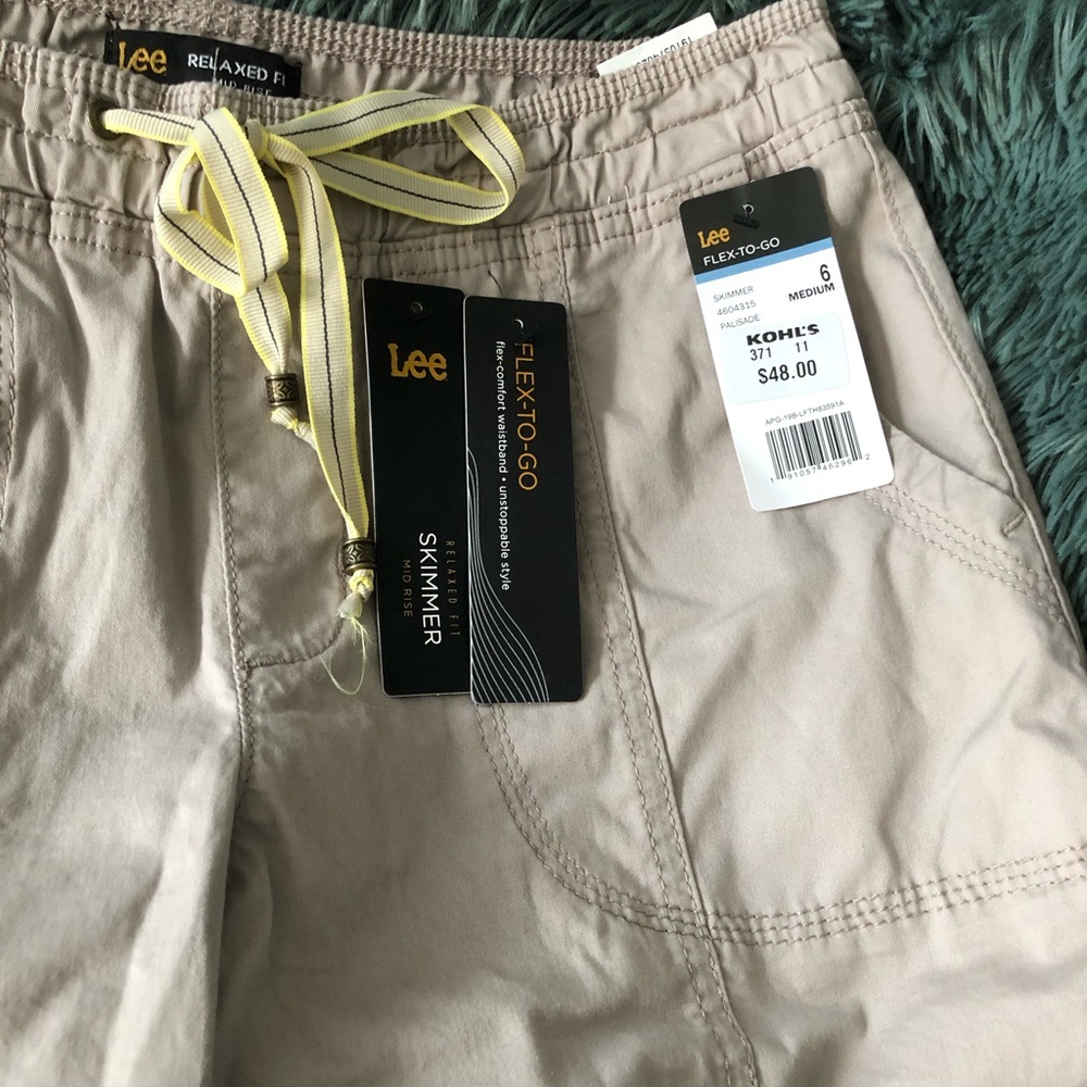 Lee CapriJeans. Brand new with a tag.